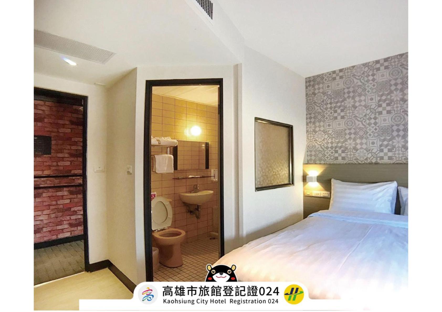 Win Inn Kaohsiung Hotel Exterior photo