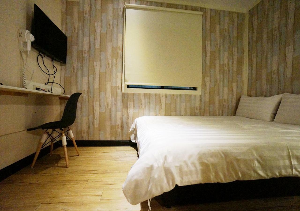 Win Inn Kaohsiung Hotel Exterior photo